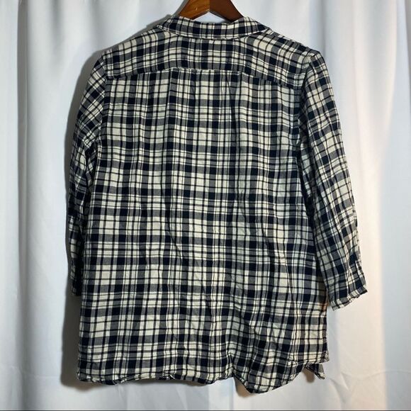 Black and White Flannel Top - Picture 2 of 2